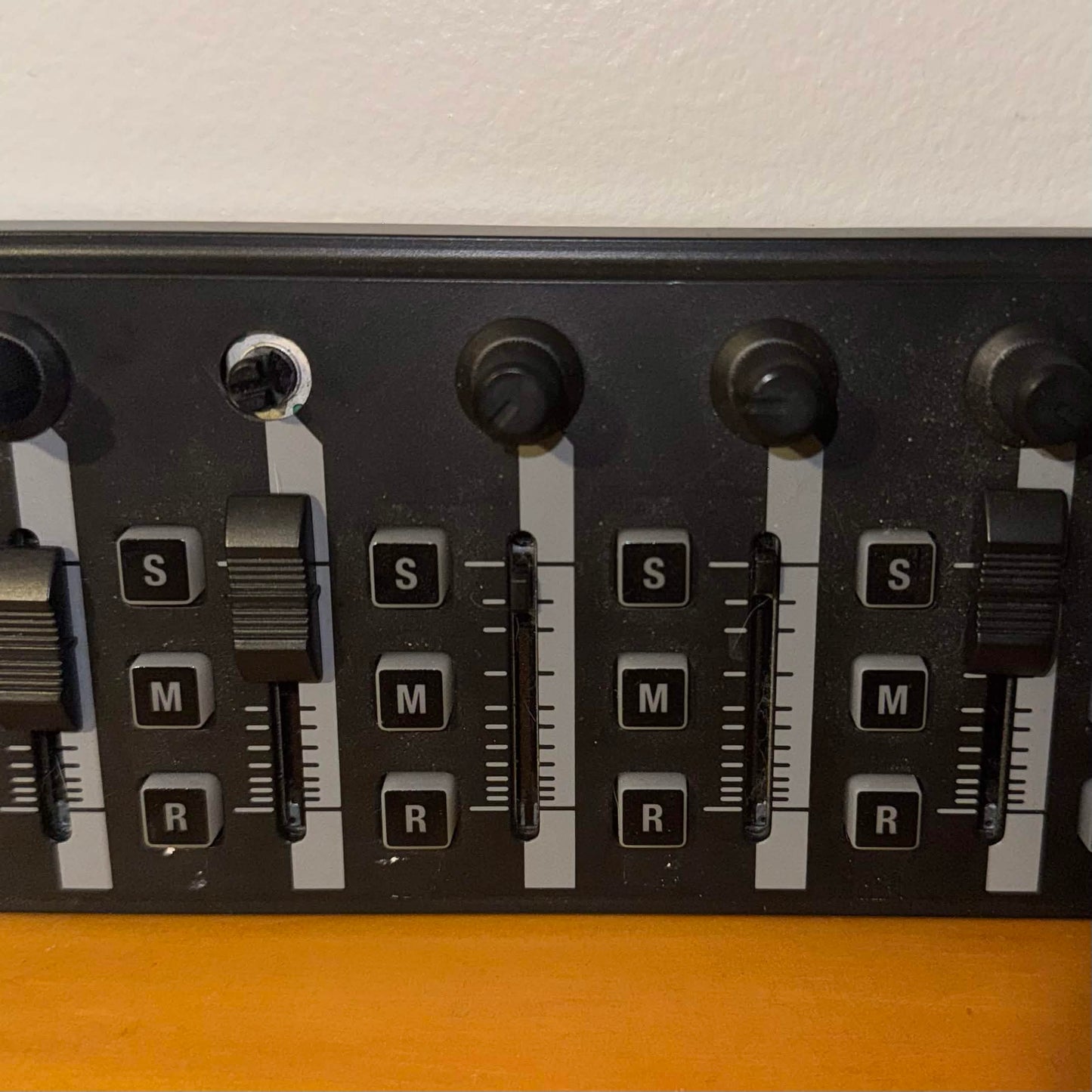 Korg nanoKONTROL2 nanoKNTRL2 Slim-Line USB MIDI Controller Black