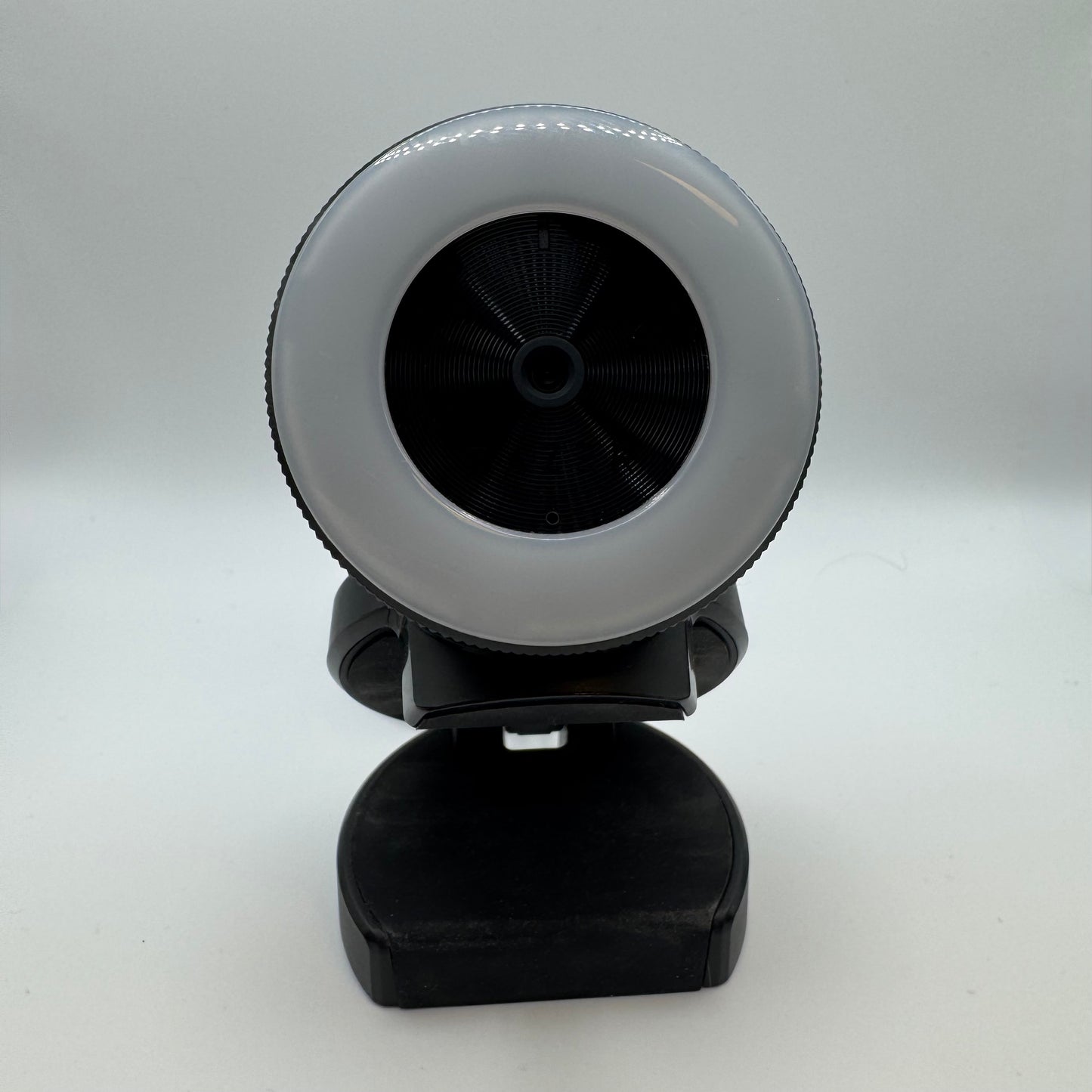 Razer Kiyo Broadcasting Camera With Illumination RZ19-0232