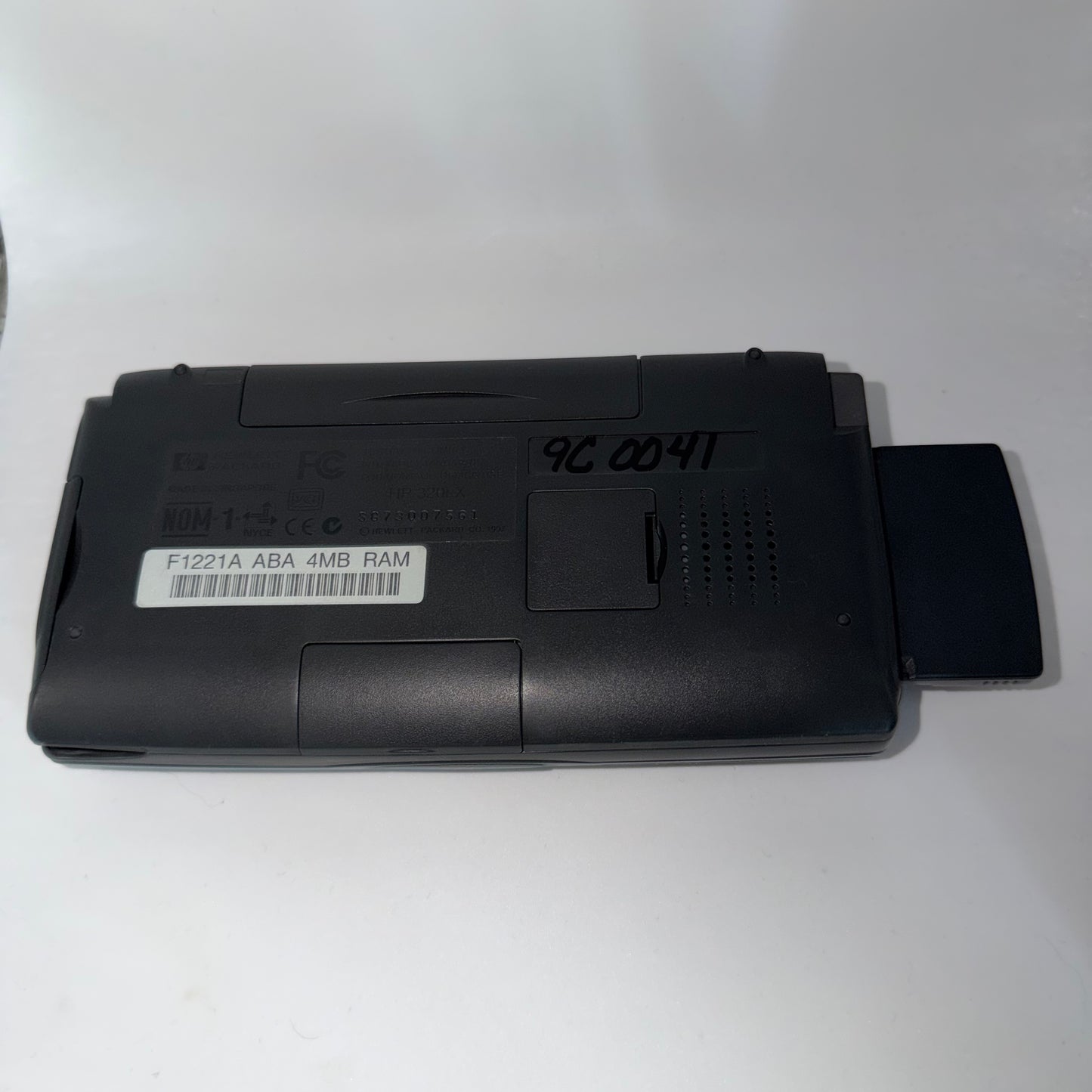 Hewlett-Packard HP 320LX Palmtop PC