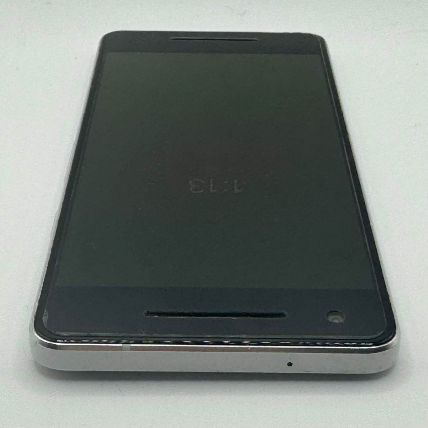 Unlocked Google Pixel 2 128GB White G011A (READ)